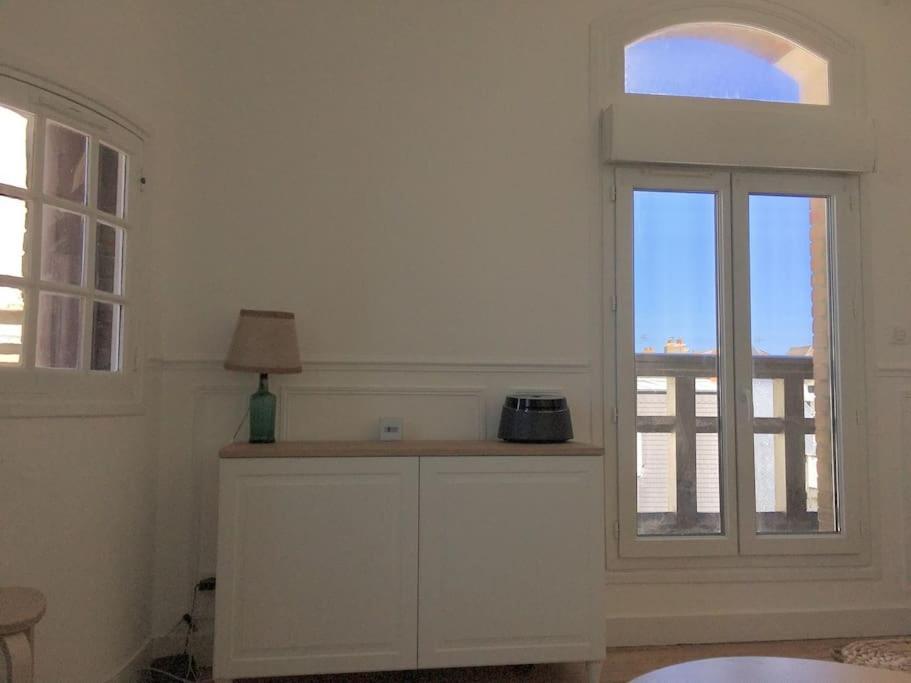 Bel Appartement Vue Mer Centre-Ville, Face Plage Dieppe Esterno foto